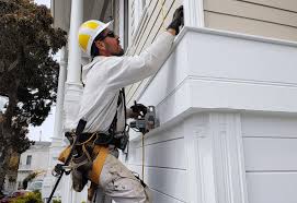 Affordable siding repair and maintenance services in Colesville, MD